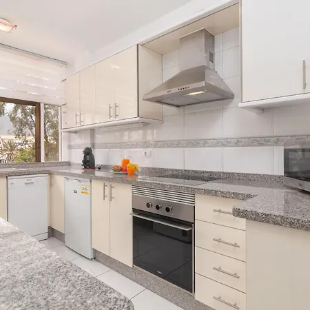 Appartamento Spacious 2 Bdr Heated Pool, Garage